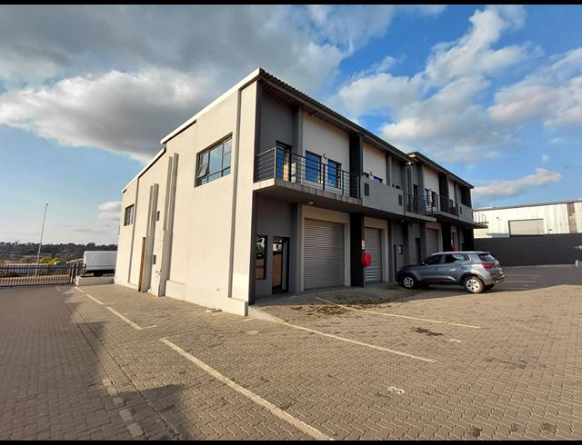 86M² WAREHOUSE TO LET IN CLAYVILLE